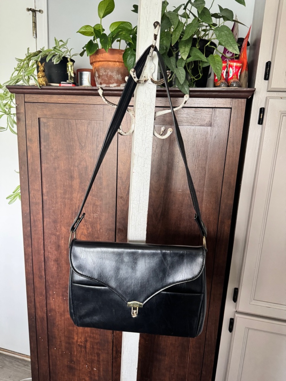 Vintage Dover Leather Shoulder Bag (Made in USA)